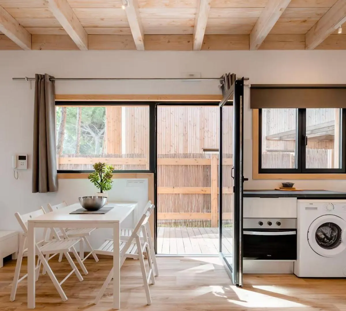 Aparthotel Nuevos Apartamentos Biopasivos Living Pura Madera Chiclana de la Frontera