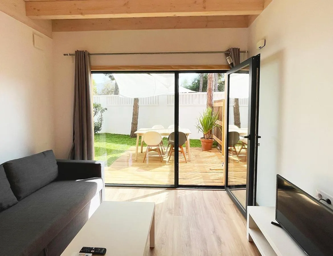 Aparthotel Apartamentos Biopasivos Living Pura Madera Chiclana de la Frontera