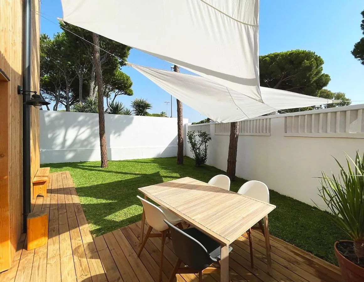 Apartamentos Biopasivos Living Pura Madera Chiclana de la Frontera 0*,  Spain