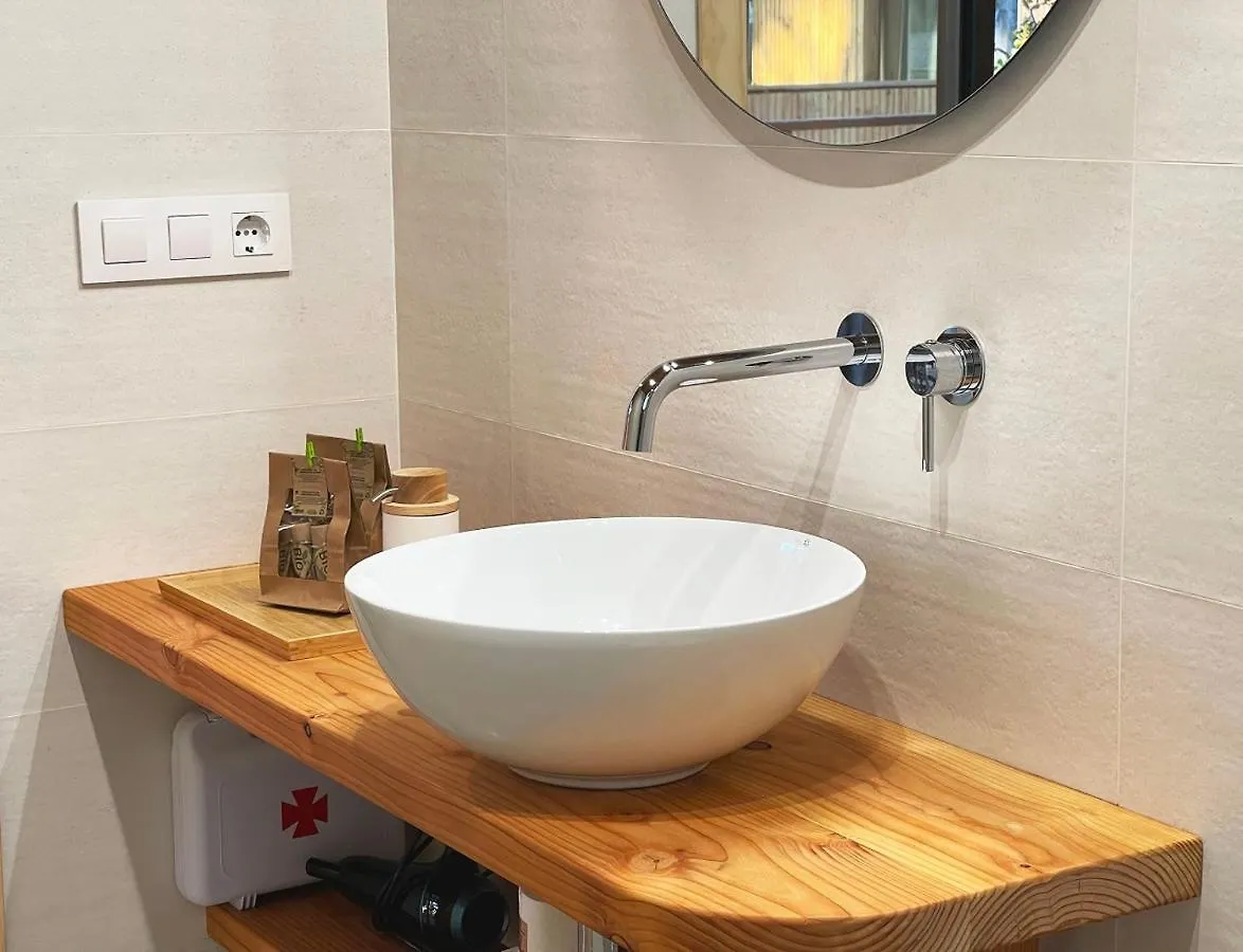 צ'יקלנה דה לה פרונטרה Apartamentos Biopasivos Living Pura Madera מלון דירות צ'יקלנה דה לה פרונטרה