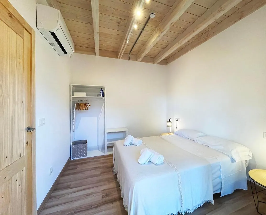 מלון דירות צ'יקלנה דה לה פרונטרה Apartamentos Biopasivos Living Pura Madera