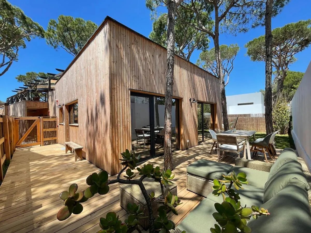 צ'יקלנה דה לה פרונטרה Apartamentos Biopasivos Living Pura Madera מלון דירות צ'יקלנה דה לה פרונטרה