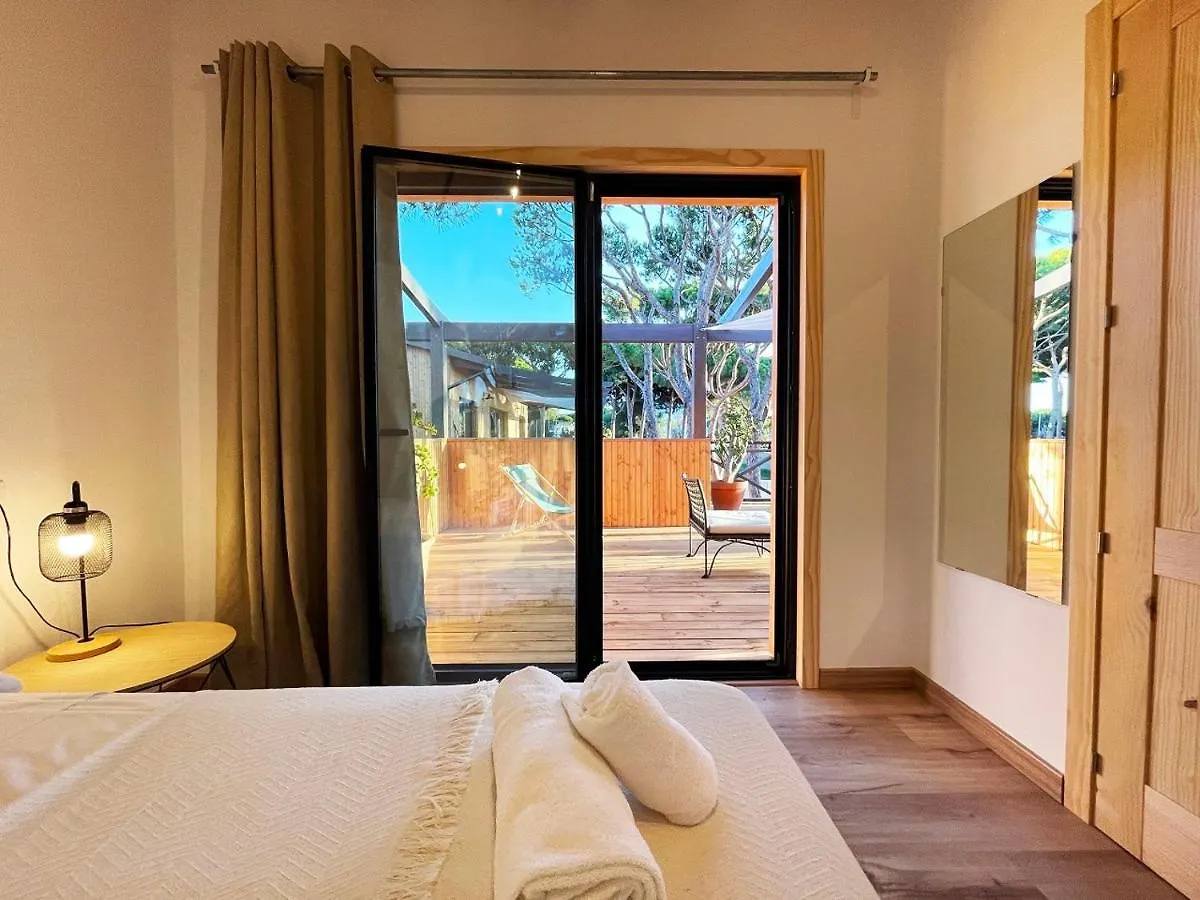 Aparthotel Apartamentos Biopasivos Living Pura Madera Chiclana de la Frontera Spanje